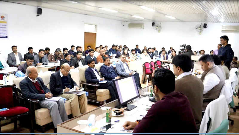  बेसिक शिक्षा मंत्री ने की सभी बीएसए के साथ बैठक, डीजी व निदेशक तक हुए शामिल, मुरादाबाद बीएसए की कार्यशैली पर बोले अधिकारी