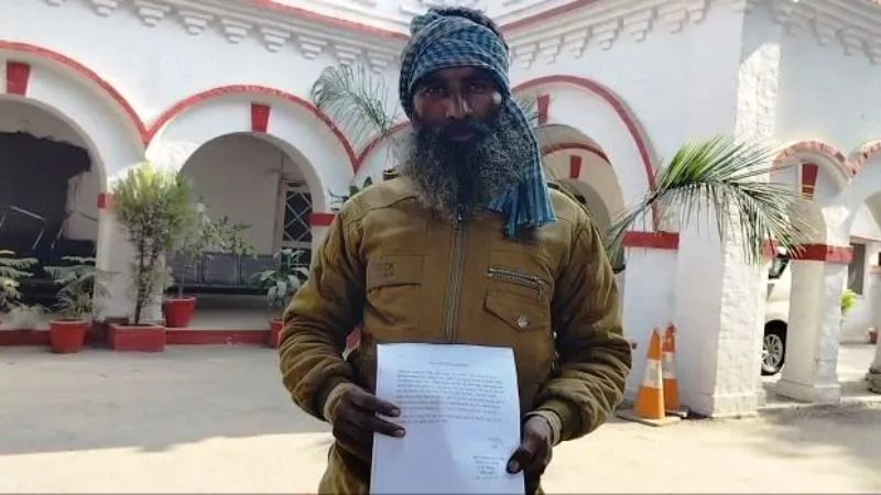 बरेली: भोजीपुरा में पशुओं को प्रधान ने बेचा, खंडहर में तब्दील गौशाला