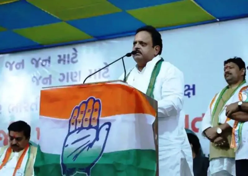 विधानसभा चुनाव में पार्टी की हार के बाद कांग्रेस के गुजरात प्रभारी रघु शर्मा ने दिया इस्तीफा
