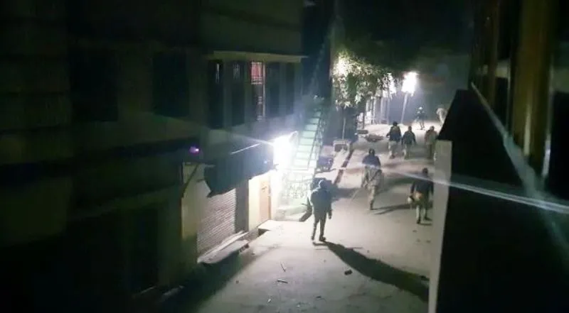 बदायूं: ककराला में पुलिस पर पथराव, सीओ की गाड़ी तोड़ी, छह लोग हिरासत में