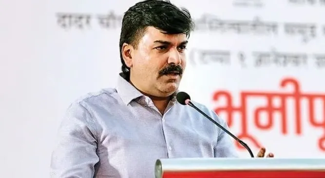 बलात्कार की शिकायत के बाद सांसद शेवाले ने की महिला के खिलाफ NIA जांच की मांग 