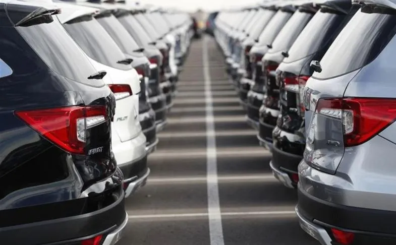 सड़क परिवहन मंत्रालय ने किया पुरानी कारों के डीलरों के लिए अधिकार प्रमाणपत्र पेश 