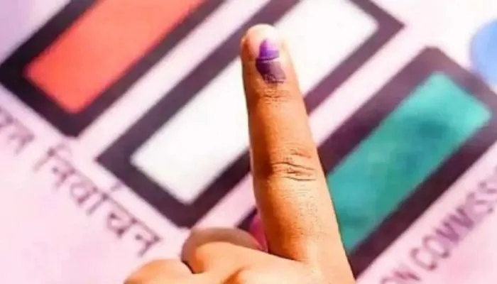 Kanpur News : जिले में पांच जनवरी से शुरू होगा स्नातक और शिक्षक एमएलसी चुनाव का नामांकन, 30 जनवरी को होगा मतदान