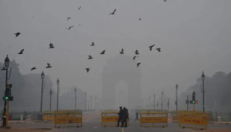 दिल्ली में ठंड से थोड़ी राहत, जनवरी में फिर बढ़ेगा प्रकोप, 5.6 डिग्री सेल्सियस तक गया पारा