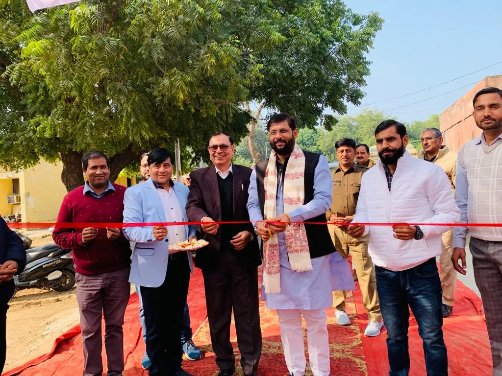 d8ebcd00-140c-42a5-95e2-cb73d89ffd09