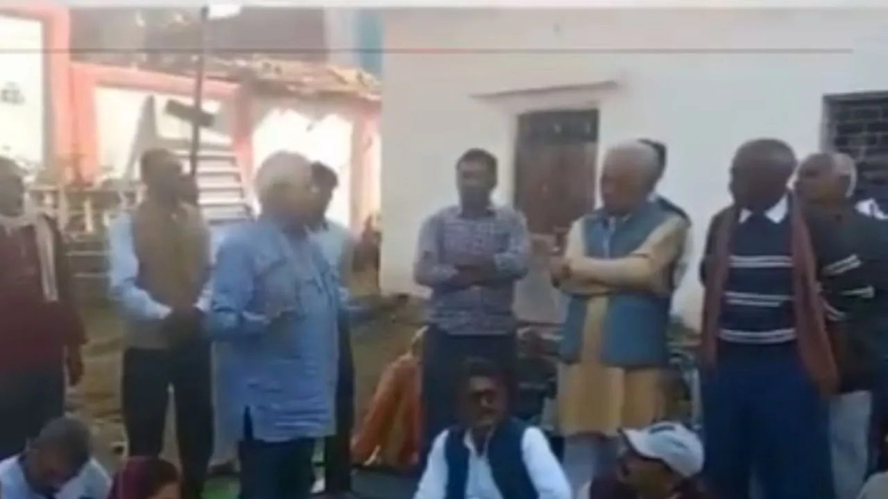 कांग्रेस नेता राजा पटेरिया के खिलाफ FIR दर्ज, मोदी की हत्या का दिया था बयान 