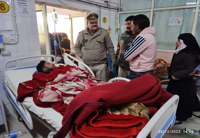 मुरादाबाद : मामूली विवाद में छोटा हाथी के चालक को मारा चाकू, हमलावर को कटघर पुलिस ने दबोचा