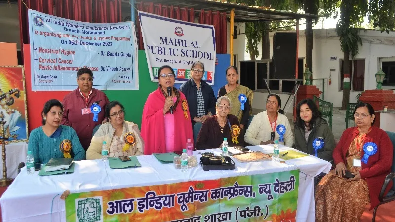 मुरादाबाद: मासिक धर्म व सर्वाइकल कैंसर के प्रति किया जागरूक