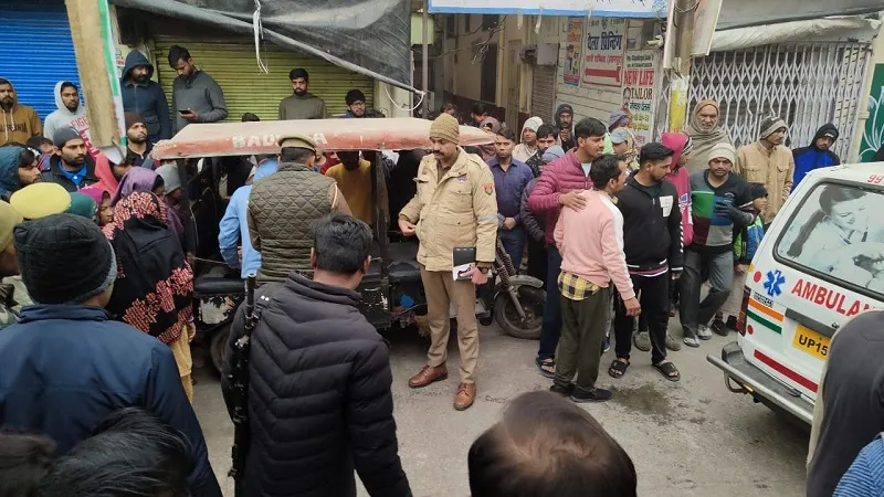 अमरोहा : संदिग्ध हालात में छात्रा की मौत, मां पर हत्या का आरोप