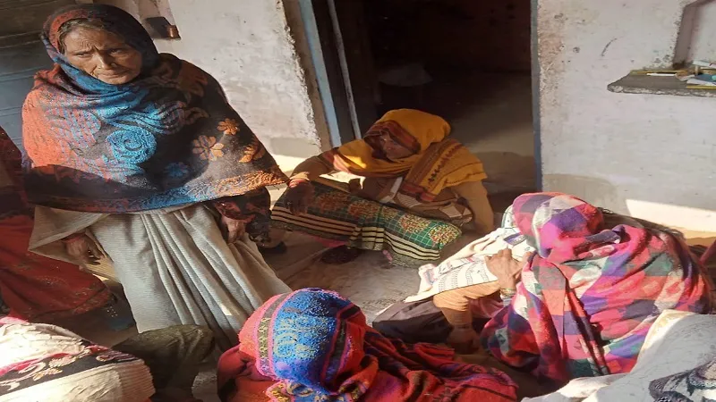 अमरोहा: ट्रक की टक्कर से बाइक सवार किसान की मौत, महिला घायल 
