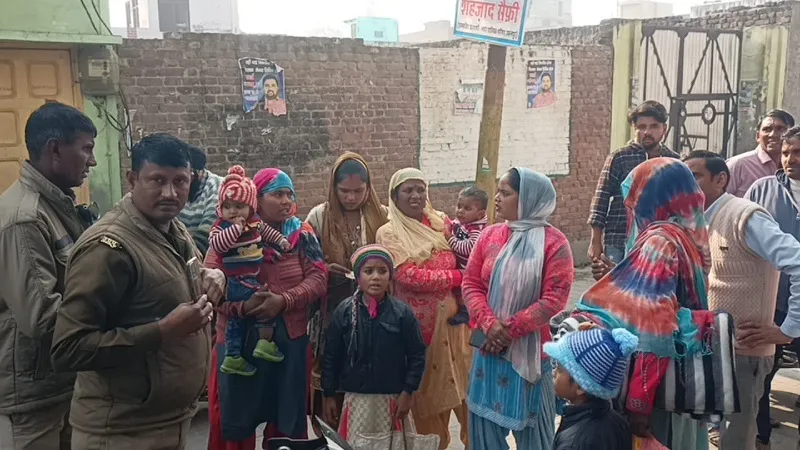 अमरोहा : देवी के दर्शन कराने के नाम पर महिला से ठगी, जांच में जुटी पुलिस