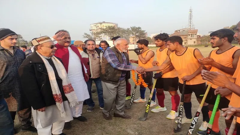 रामपुर:  हॉकी मैच के दौरान हुआ बवाल, रामपुर रेड टीम स्क्रेच