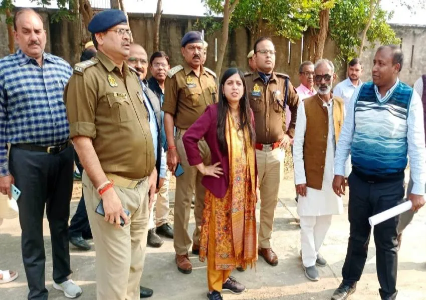 बांदा: मौनी बाबा धाम मेले की तैयारियों को लेकर डीएम ने लिया जायजा, दिए यह निर्देश