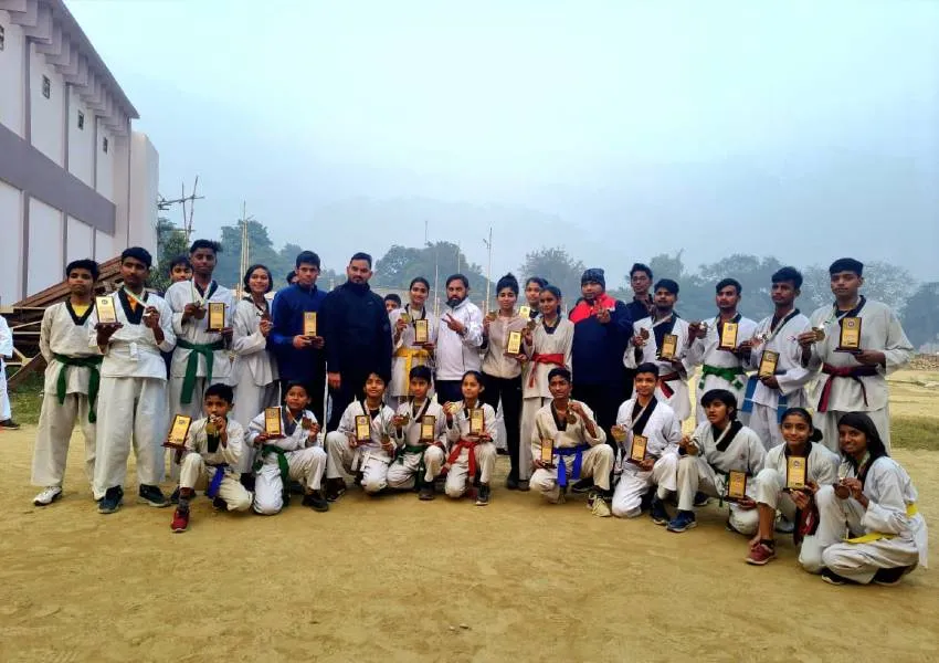 राष्ट्रीय ताइक्वांडो प्रतियोगिता में सुल्तानपुर को मिला 27 मेडल