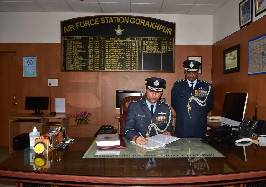 कमोडोर मनीष सहदेव बने गोरखपुर वायुसेना स्टेशन के एयर ऑफिसर कमांडिंग, संभाला पदभार
