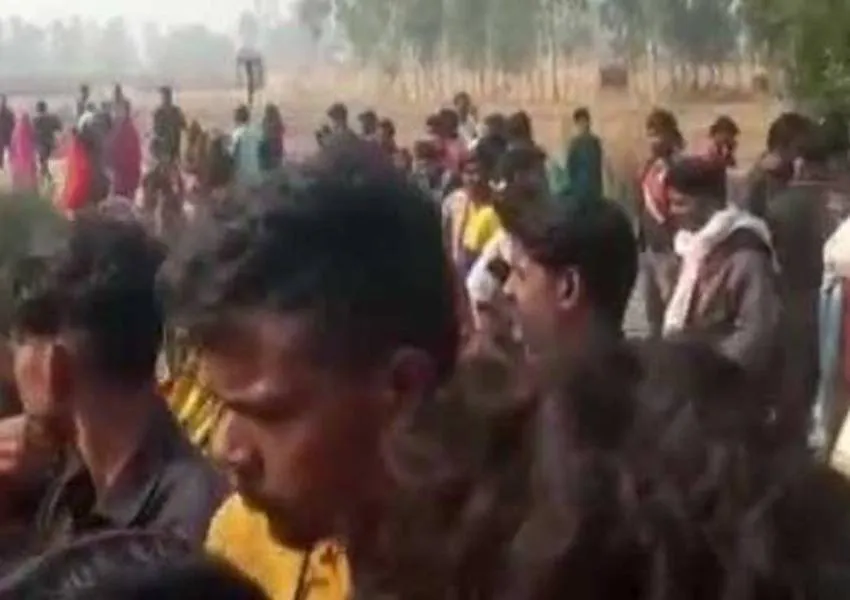बहराइच में दर्दनाक हादसा: कार की टक्कर से बाइक सवार छात्र की मौत, एक घायल