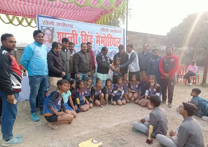अयोध्या: शांती सिंह स्मारक जिला खो-खो चैंपियनशिप में यश विद्या मंदिर बना विजेता