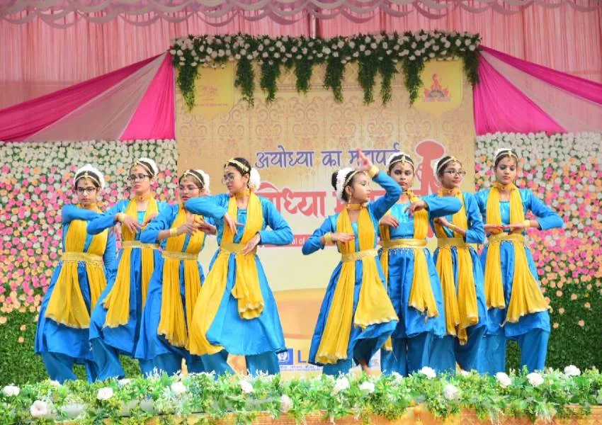 दुरदुरिया व संत पूजन से अयोध्या महोत्सव का हुआ आगाज, कलाकारों ने रंगारंग प्रस्तुतियों से मोहा