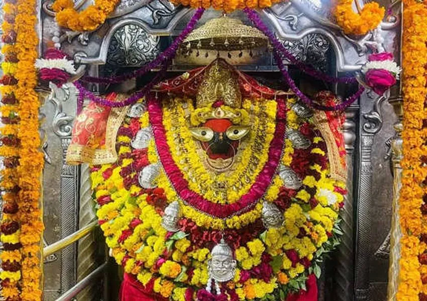 श्रद्धालुओं को झटका, New Years पर नहीं कर सकेंगे मां विंध्यवासिनी चरण स्पर्श... जानें वजह 