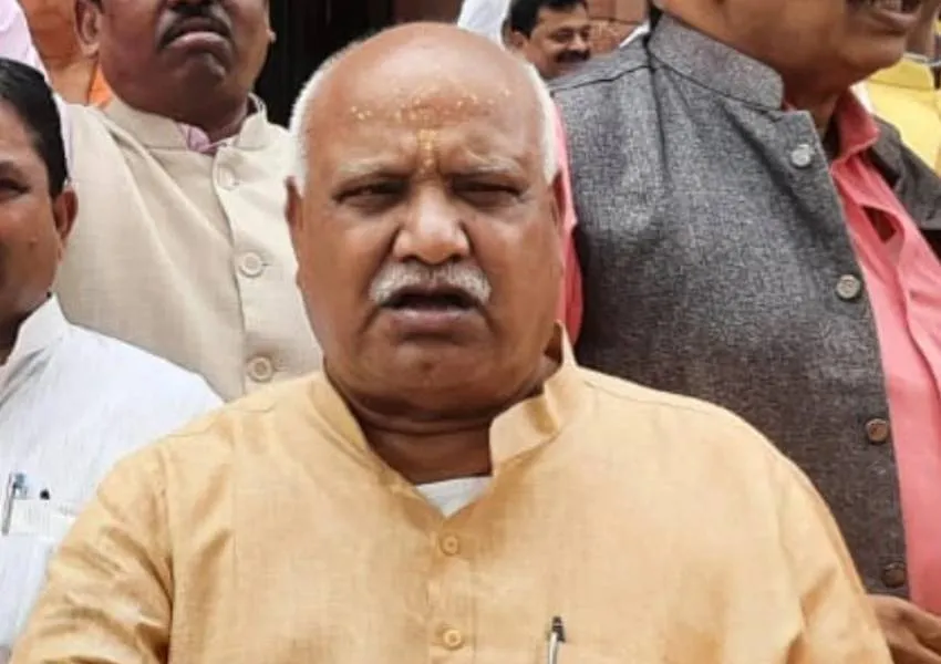 अयोध्या: विश्वविद्यालय में हुई नियुक्तियों में अनियमितता का मामला गरमाया, सांसद सहित कई विधायकों ने गवर्नर को लिखा पत्र