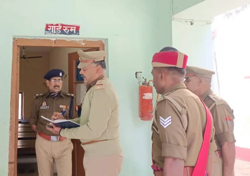 बाराबंकी: निष्पक्षता पूर्वक काम करें पीआरबी में तैनात पुलिसकर्मी, एसपी ने दिये निर्देश