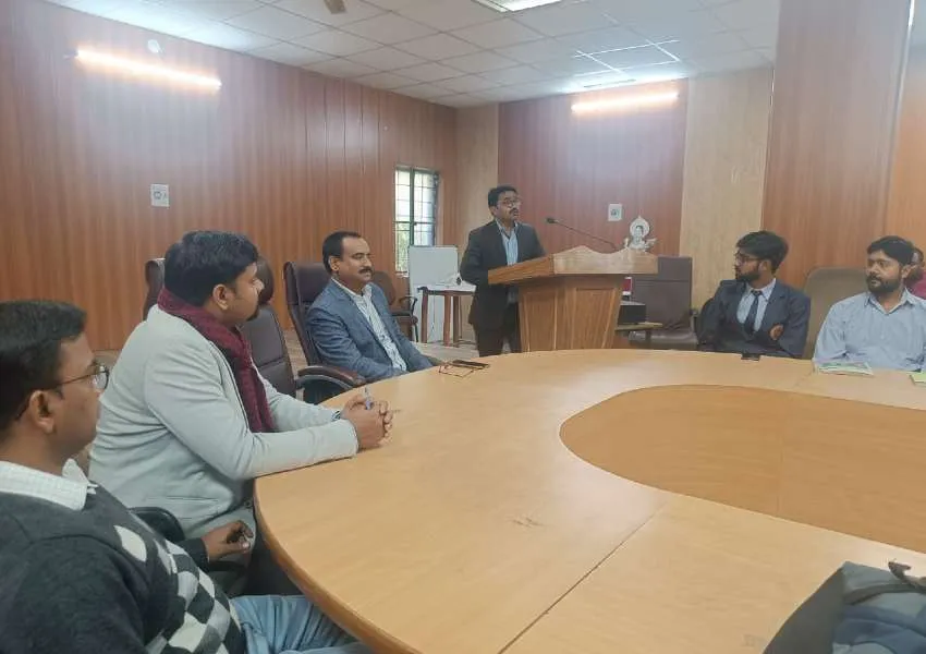 हेल्थ केयर के क्षेत्र में छात्रों को लिए असीम संभावनाएं : प्रो राजेश 