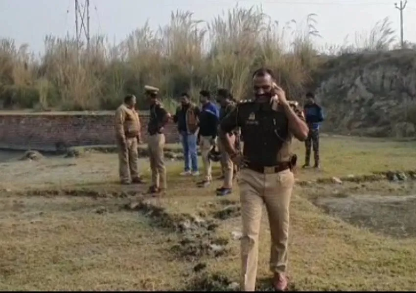 रायबरेली: पुआल में साड़ी लपेटकर नहर में किया प्रवाहित, शव के चक्कर में परेशान रही पुलिस