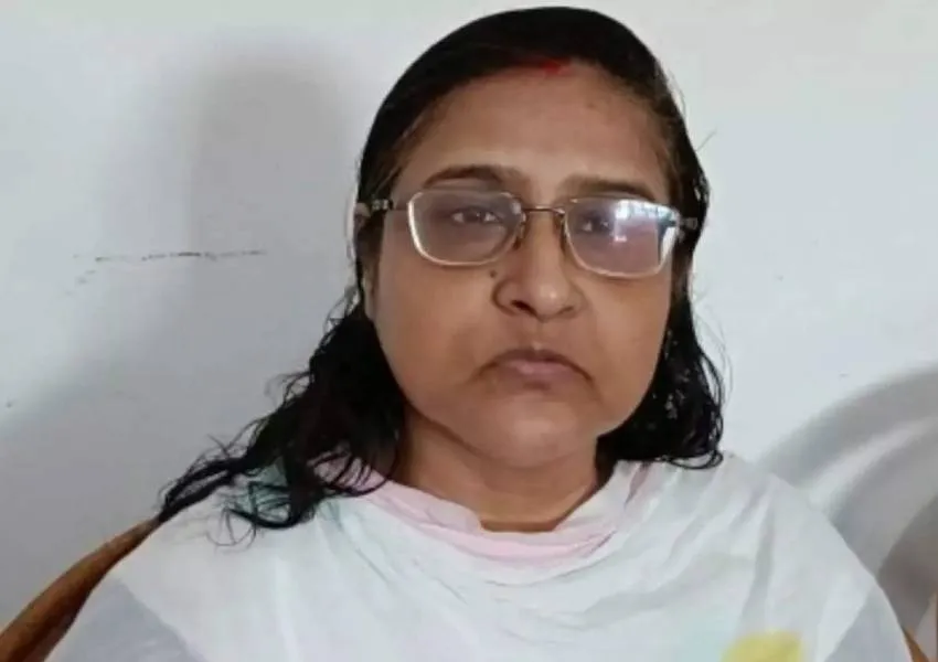 लखनऊ: नूतन ठाकुर ने अश्लील और धमकी भरे मैसेज मिलने पर की एफआईआर की मांग