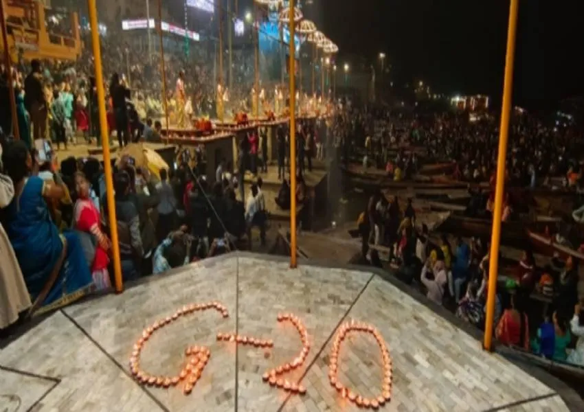 वाराणसी: जी 20 शिखर सम्मेलन को लेकर काशी में उत्साह, गंगा आरती में दिखा अद्भुत नजारा