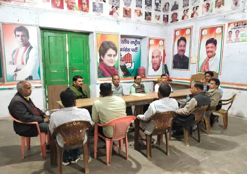 बहराइच: हिमाचल में सरकार बनने पर कांग्रेस में खुशी की लहर, बोले कांग्रेसी- अब जनता हो रही समझदार