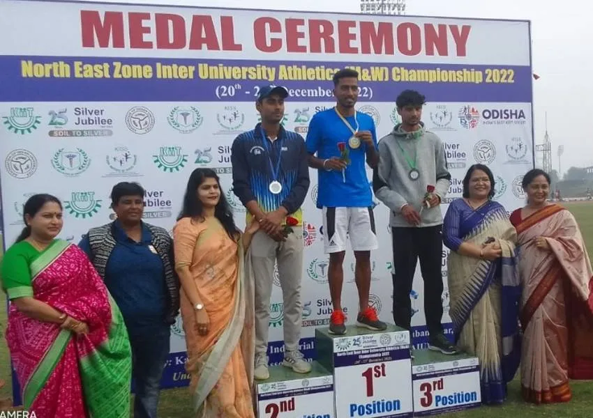 अयोध्या: एथलेटिक्स प्रतियोगिता में खिलाड़ियों ने दिखाए अपने जौहर 