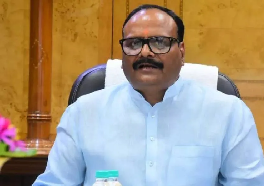 चीन में Corona की दस्तक, UP में अलर्ट, Deputy CM ब्रजेश पाठक ने दिये ये निर्देश