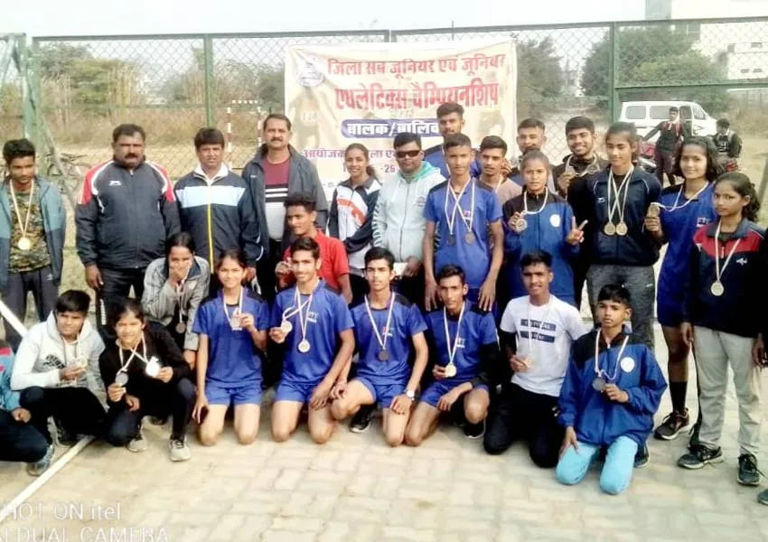 जिला एथलेटिक्स: सब जूनियर व जूनियर चैंपियनशिप में एथलीटों ने दिखाया दम