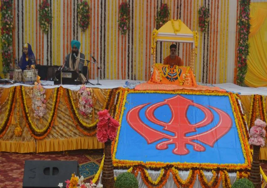 आयोजन: शबद कीर्तन व भजन से गुरु गोविंद सिंह के प्रकाशोत्सव की बिखरी छटा