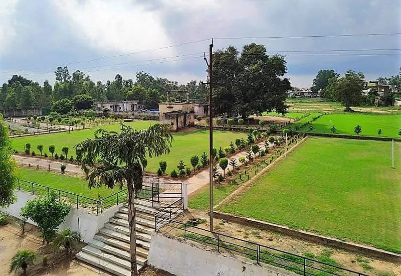 मुरादाबाद : ज्ञान के मंदिर में पर्यावरण संरक्षण का उद्देश्य साकार