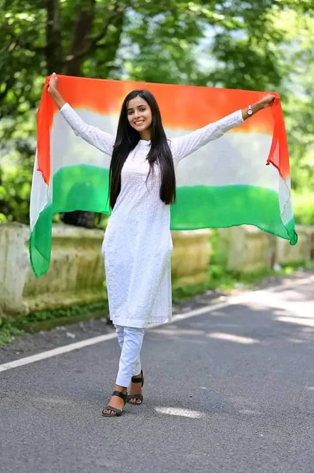 हल्द्वानी: रश्मि लमगड़िया ने रचा इतिहास, जानें क्या बोली... देखें वीडियो 