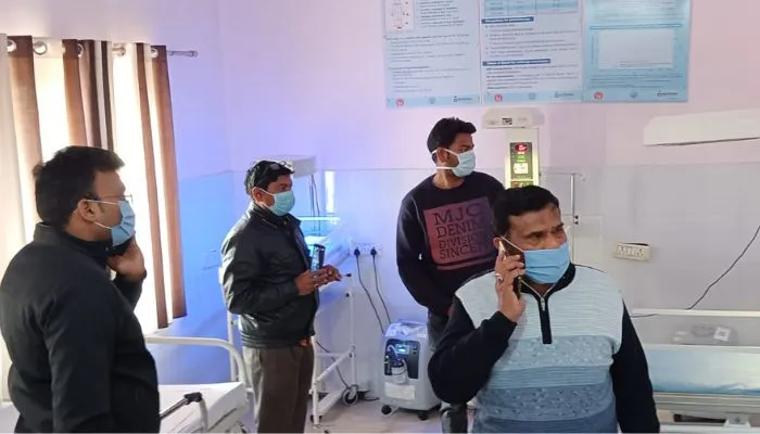 Kanpur News : कोविड संक्रमण को बढ़ता देख अस्पतालों में की गई मॉकड्रिल, अधिकारी लगातार करते रहे निगरानी