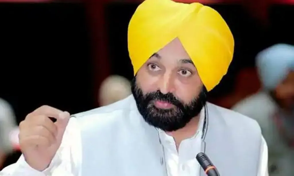 चंडीगढ़ एसएसपी स्थानांतरण: भगवंत मान ने कहा- पंजाब के राज्यपाल के साथ हमारे अच्छे संबंध 