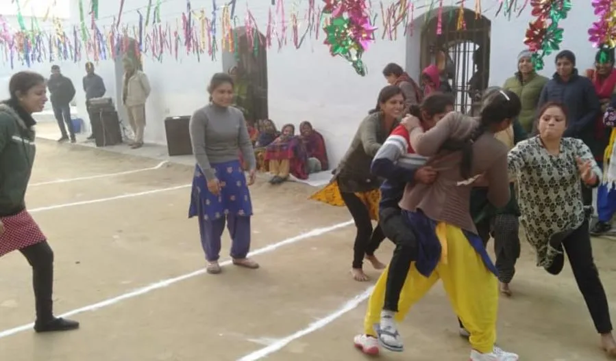 शाहजहांपुर: कबड्डी में मीराबाई टीम ने लक्ष्मीबाई टीम पर दर्ज की जीत