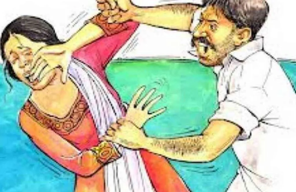 बरेली: पति ने किया पत्नी को बदनाम, पिटाई से तंग महिला एसएसपी ऑफिस पहुंची