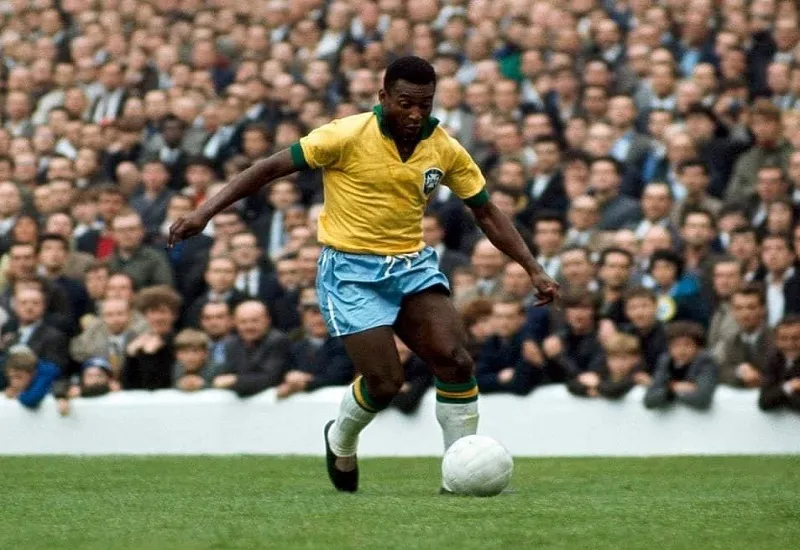 Pele Records : 17 साल की उम्र में जिताया था वर्ल्ड कप, ये हैं पेले के पांच सबसे यादगार गोल