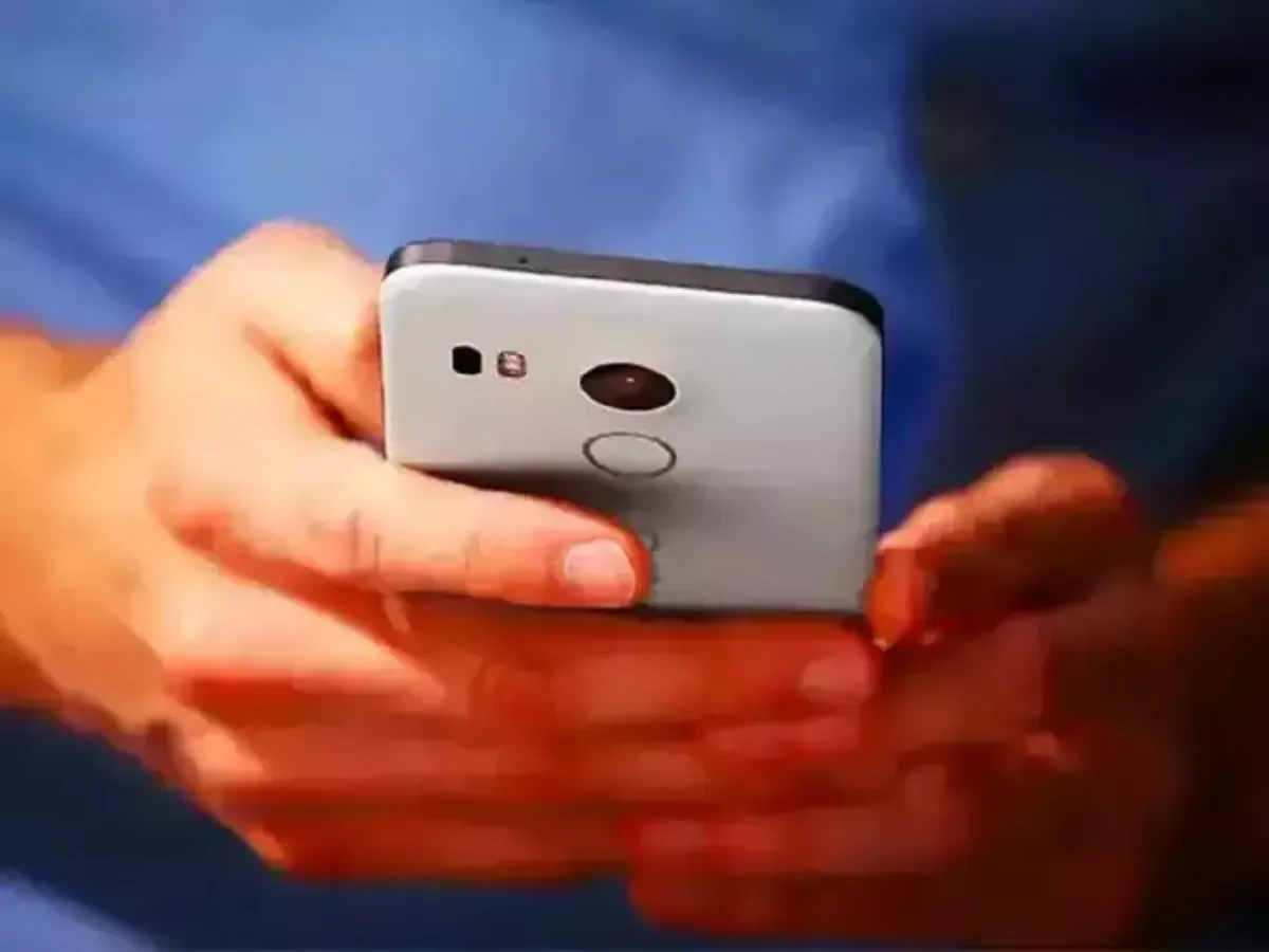कालाढूंगी: युवक ने इंस्टाग्राम पर लाइव वीडियो स्ट्रीम की और....