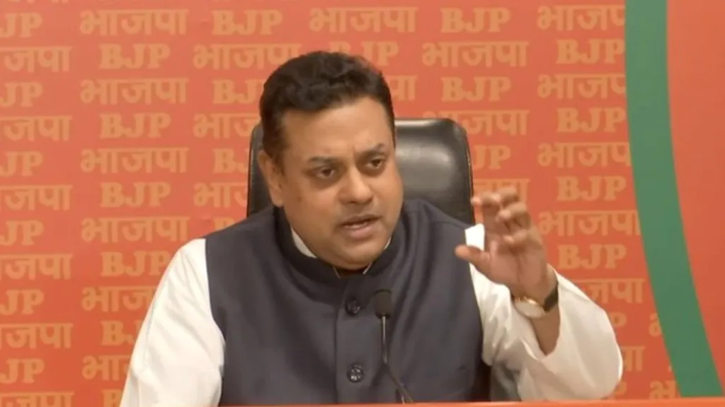 कांग्रेस नेताओं ने 100 गालियां दीं, अब जनता कृष्ण बनकर लोकतांत्रिक तरीके से जवाब देगी: संबित पात्रा