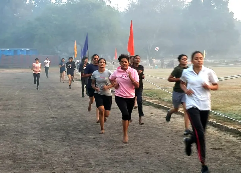   लखनऊ में अग्निपथ योजना के अंतर्गत महिला सैन्य पुलिस अग्निवीर भर्ती रैली का आयोजन शुरू, बेटियों का जबरदस्त उत्साह