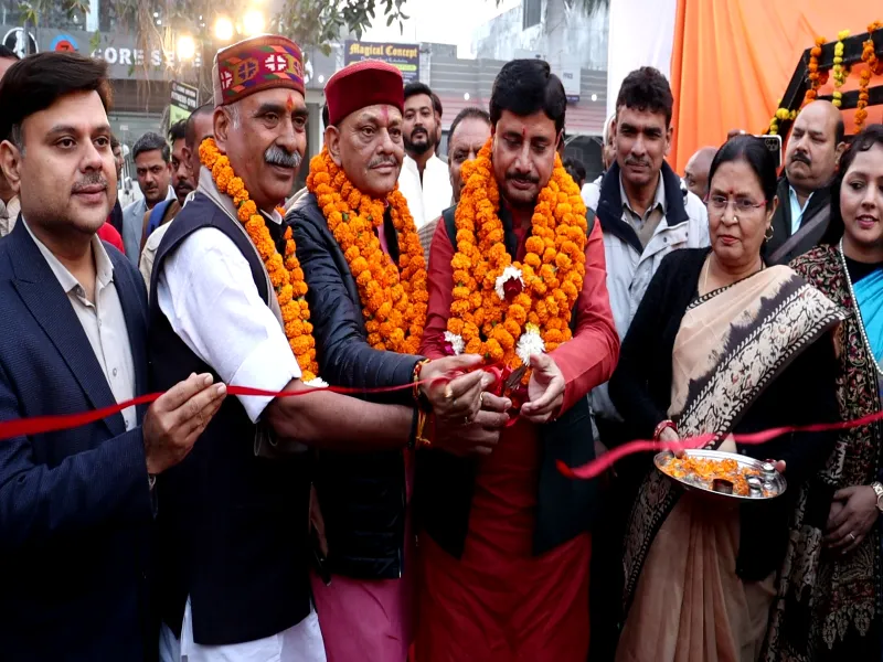 लखनऊ: खादी और ग्रामोद्योग आयोग ने लगाई PMEGP राज्य स्तरीय प्रदर्शनी , आत्मनिर्भर भारत की दिखी झलक