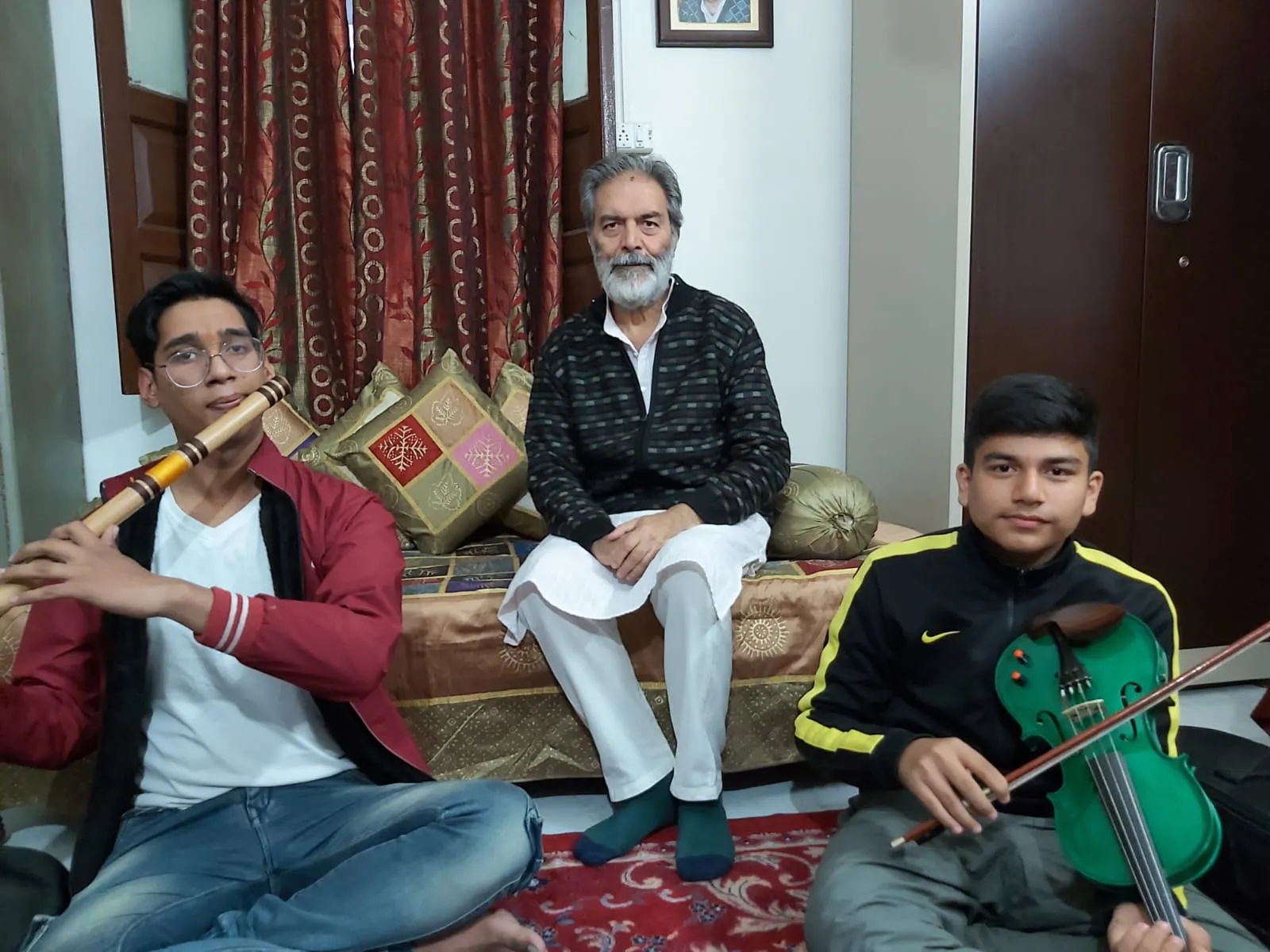 हल्द्वानी: स्वर संगम के दो कलाकारों का राष्ट्रीय प्रतियोगिता के लिए चयन