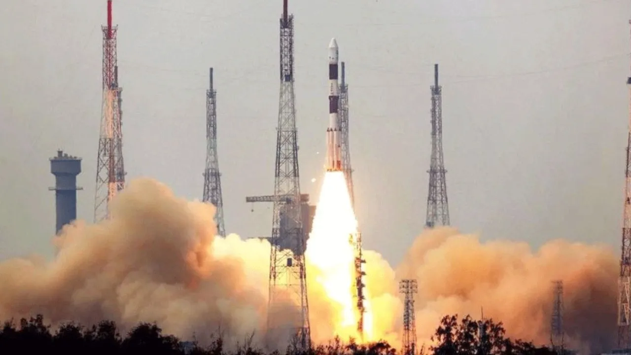 भारत ने 5 साल में 19 देशों के 177 Foreign Satellites को सफलतापूर्वक किया Launch