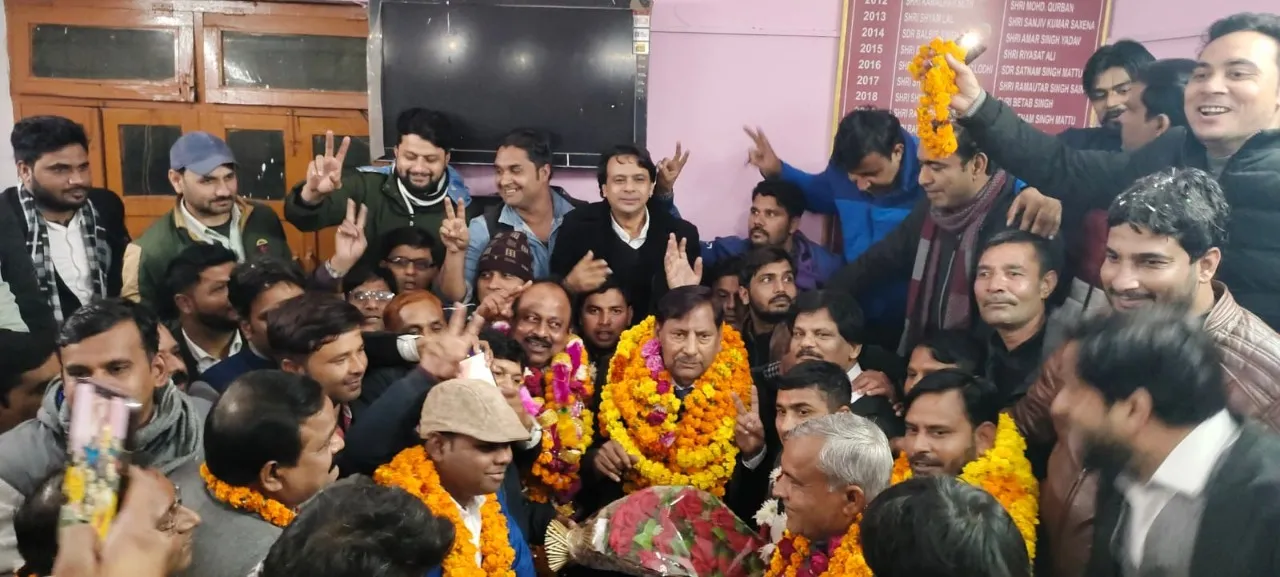 रामपुर: श्यामलाल ने बलवीर को 27 वोटों हराया, छठी बार बने अध्यक्ष 