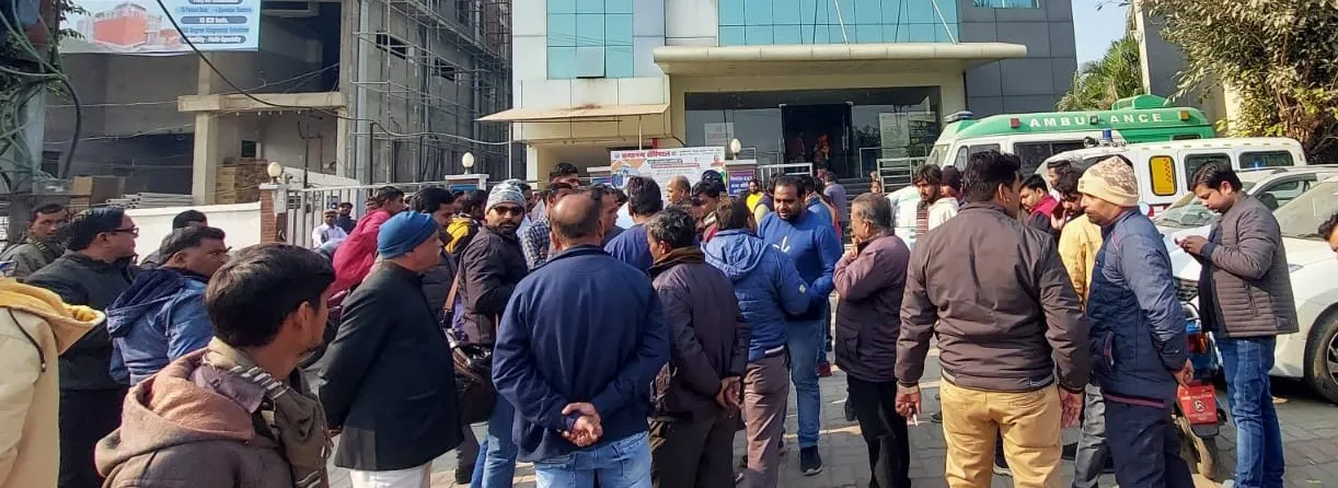 शाहजहांपुर: दवा पिलाने के बाद दुधमुंहे की मौत, निजी अस्पताल में हंगामा