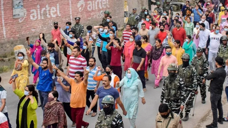 Canadian Scientist ने पलायन के बाद कश्मीरी पंडितों में 'Genetic Changes' पर Study शुरू की